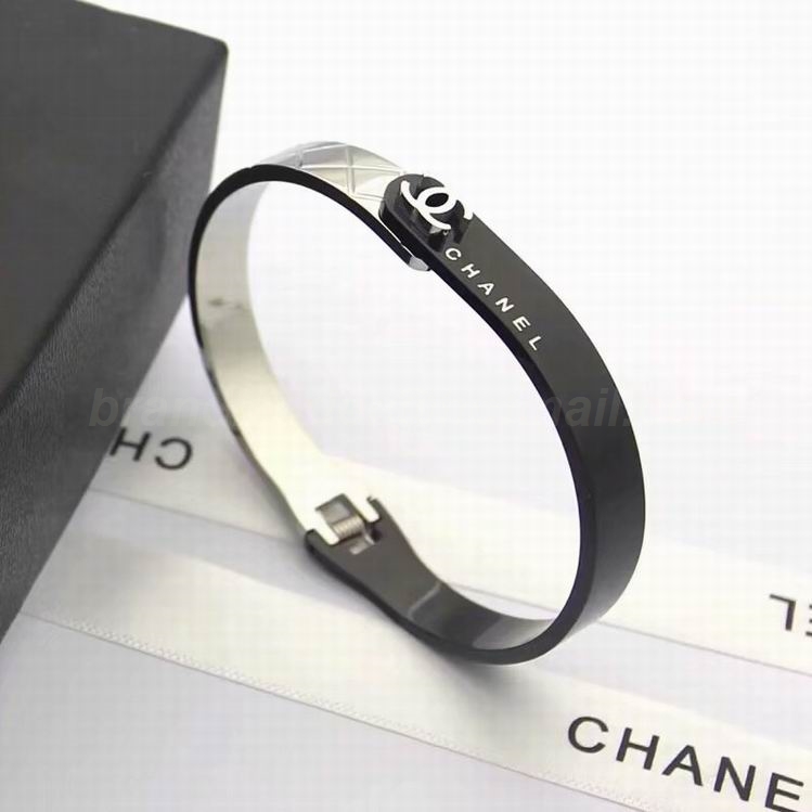 Chanel Bangles 117